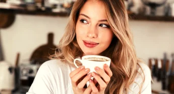 Harvard: Drinking Coffee Daily May Extend Women’s Lifespan